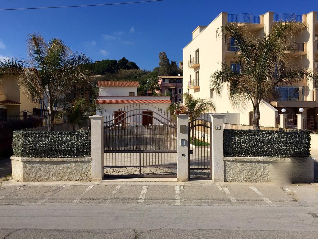 Costa Del Sol Bed & Breakfast Porto Empedocle Dış mekan fotoğraf